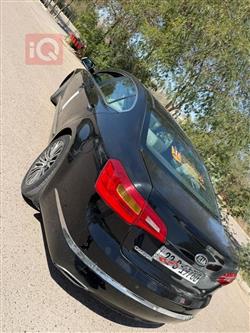 كيا كادينزا